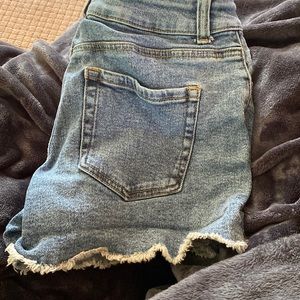 Maurice’s high-rise Shorts